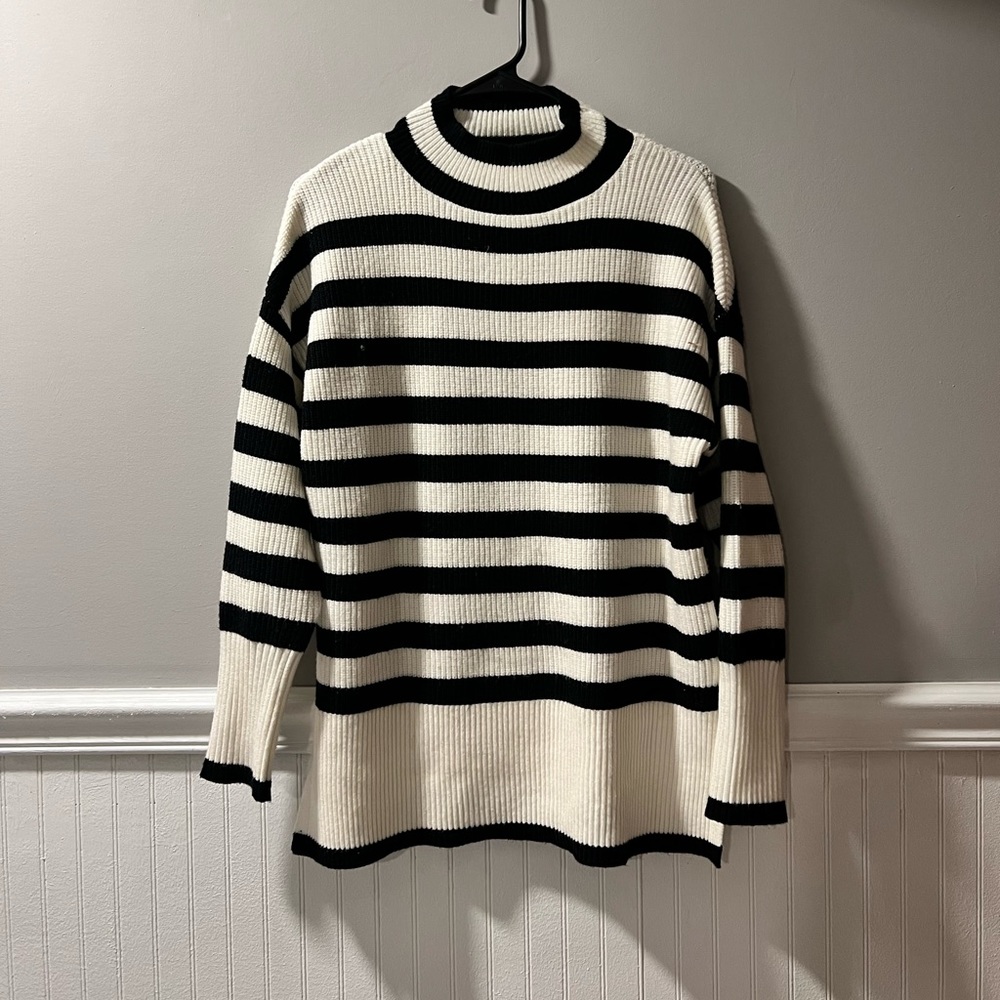 Philosophy Black and White Stripe Mockneck sweater Small